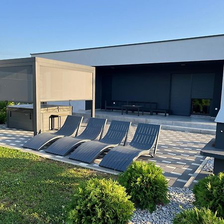 K Relax Place, Varazdinske Toplice, Modern Home With Sauna, Jacuzzi, Wifi Exteriör bild