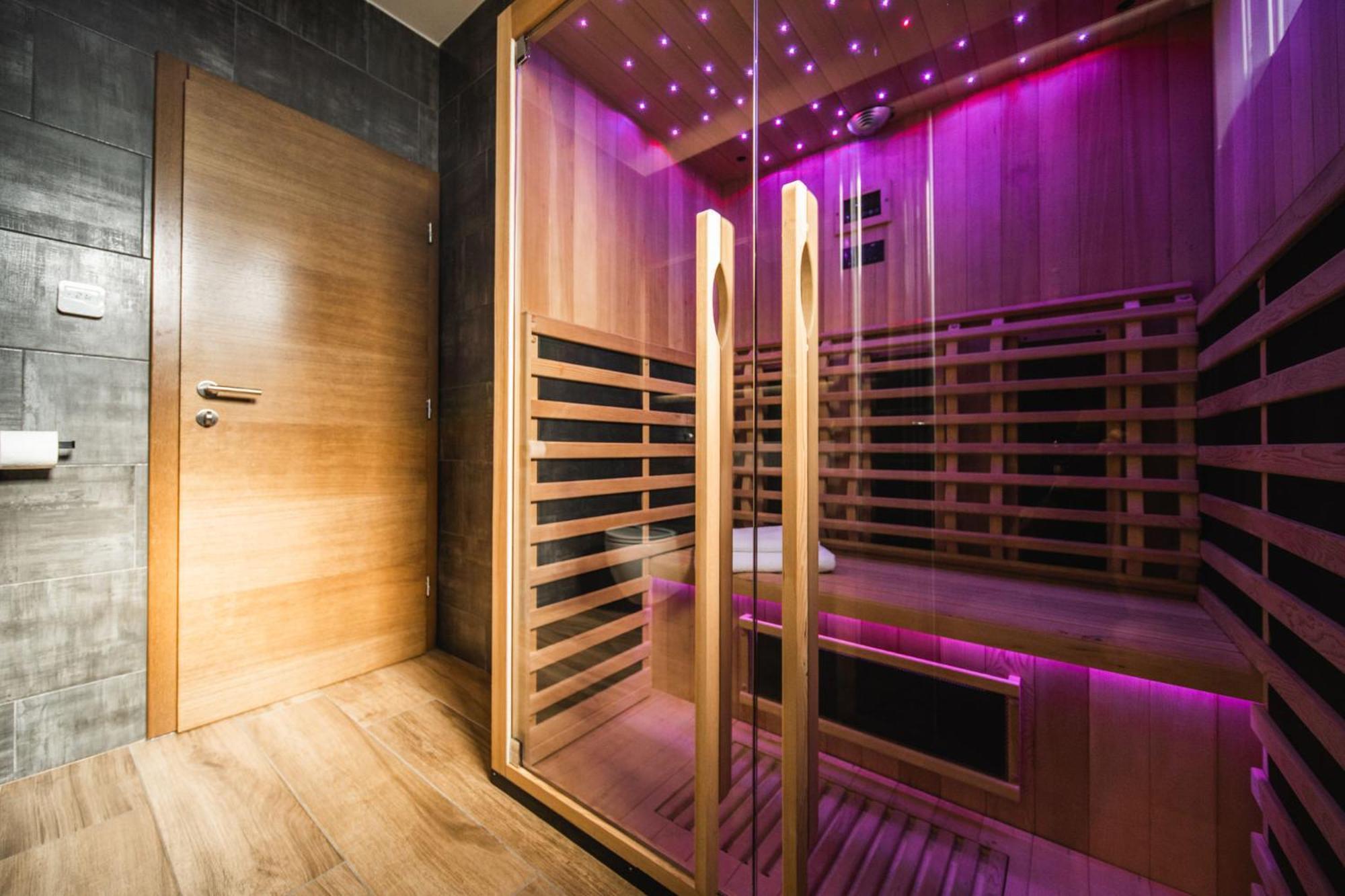 K Relax Place, Varazdinske Toplice, Modern Home With Sauna, Jacuzzi, Wifi Exteriör bild